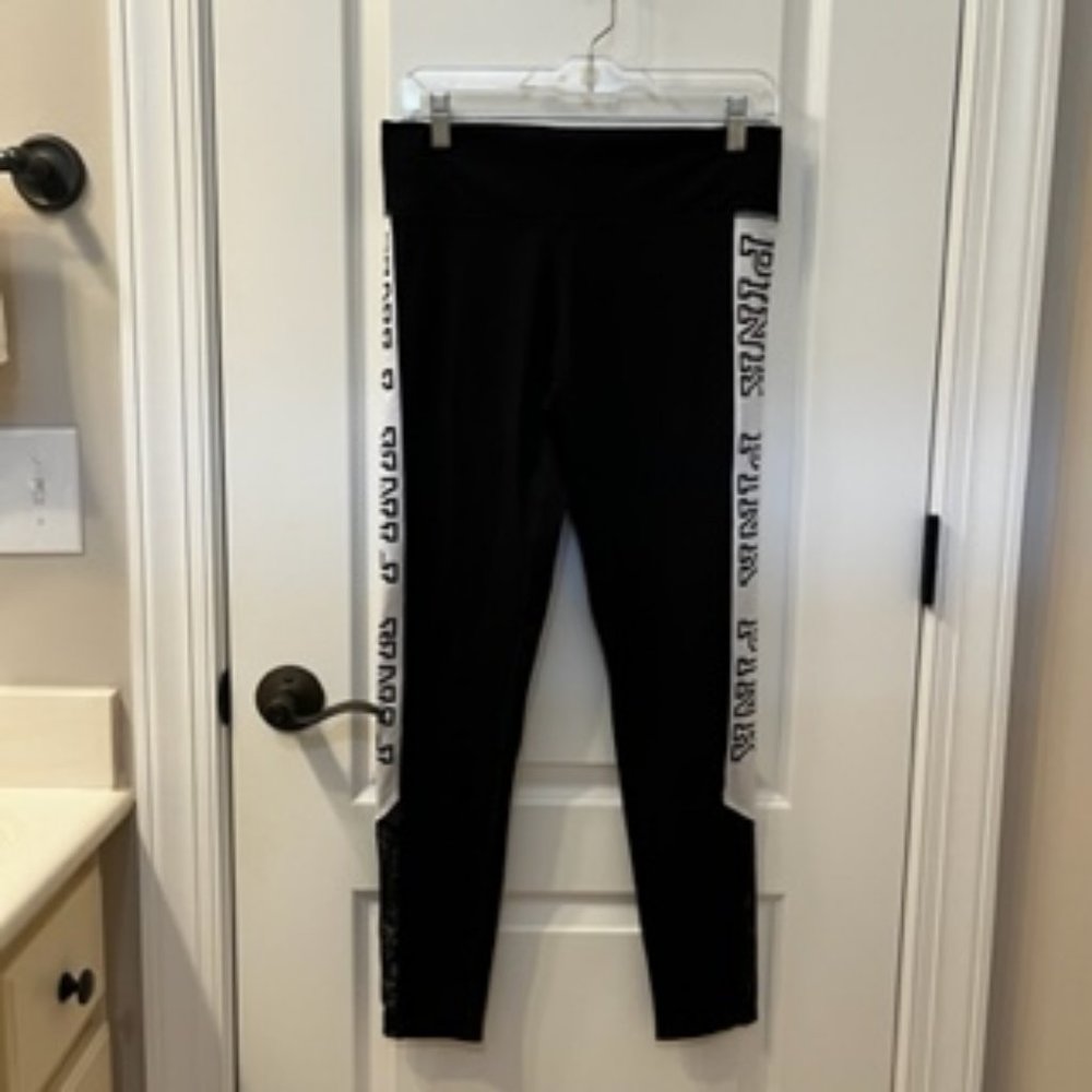 PINK Victoria’s Secret Leggings